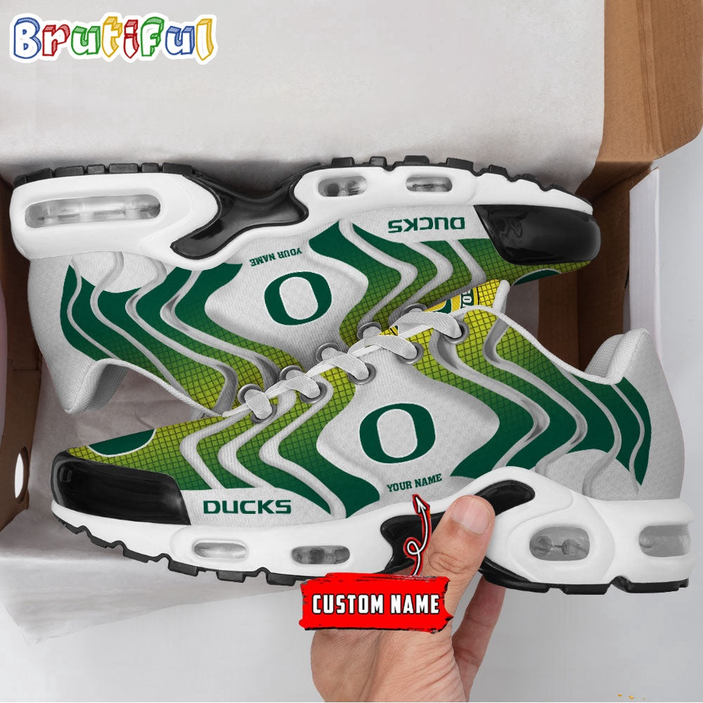 NCAA Oregon Ducks Logo Football Team Design Air Max Plus Shoes